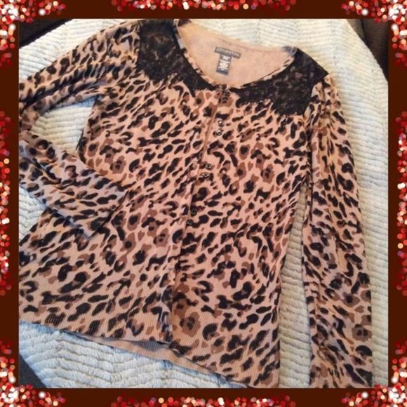 Covington Sweaters - 👀💞COVINGTON💞animal print sweater